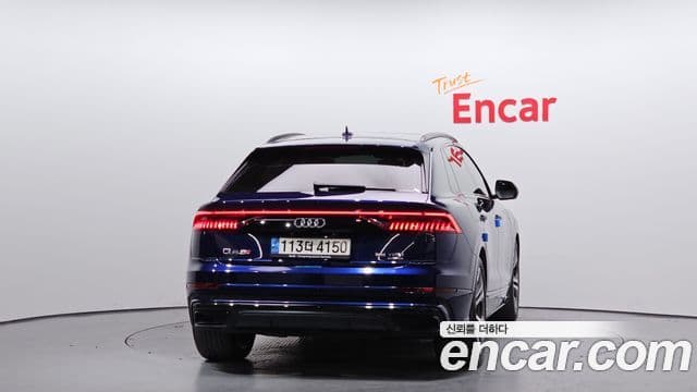 Audi Q7 2023 — Şəkil 4/20