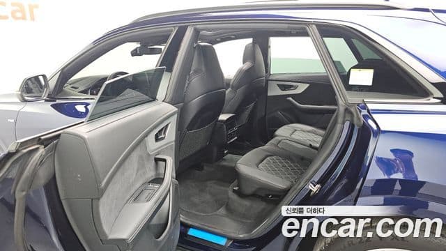 Audi Q7 2023 — Şəkil 12/20