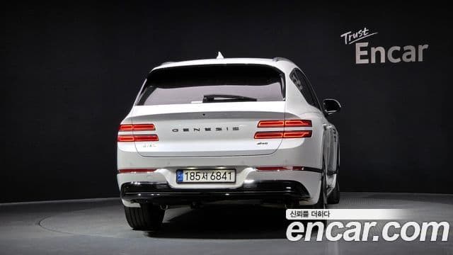 Genesis GV80 2021 — ფოტო 4/20