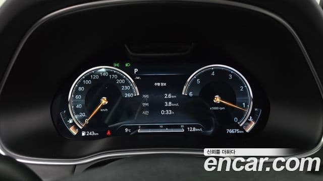 Genesis GV80 2021 — ფოტო 8/20