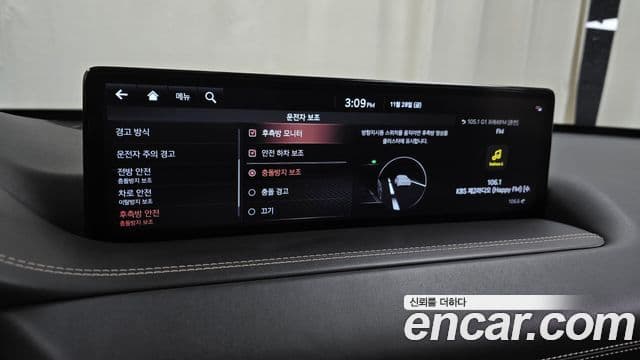 Genesis GV80 2021 — ფოტო 16/20