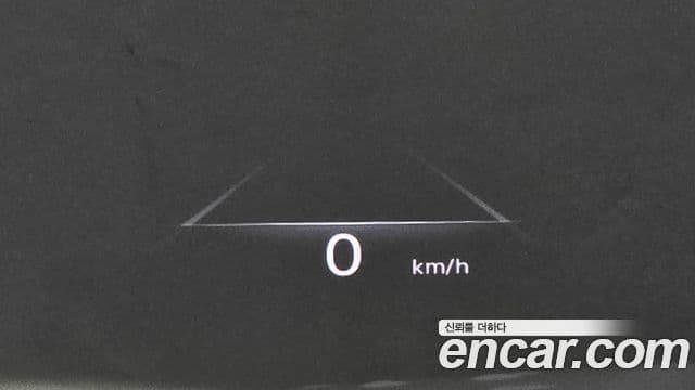 Genesis GV80 2021 — ფოტო 17/20