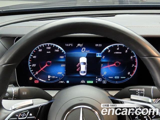 Mercedes-Benz E-Class 2022 — ფოტო 5/20