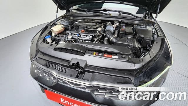Kia K5 2020 — ფოტო 6/20