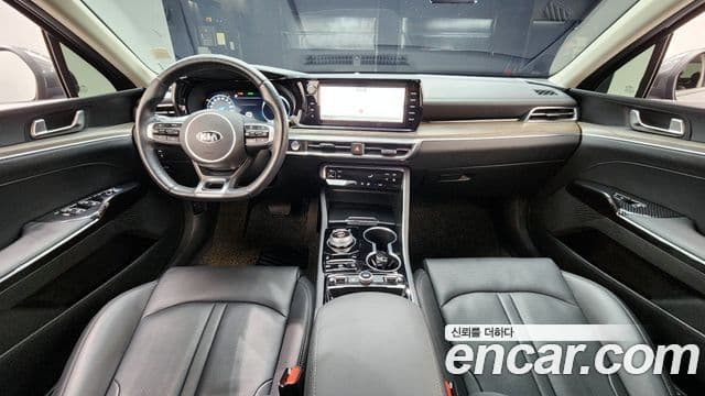 Kia K5 2020 — ფოტო 7/20