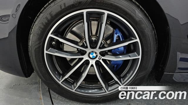 BMW 5 Series 2021 — фото 5 из 20