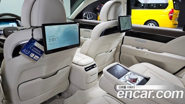 Genesis G90 2022 — Photo 17/20