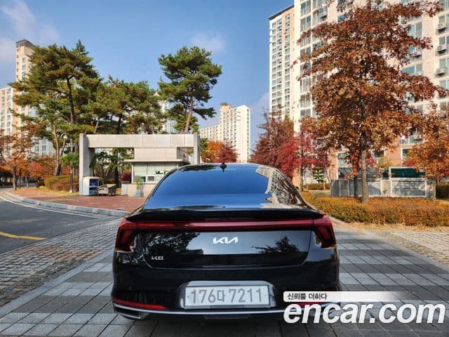 Kia K8 2023 — Photo 8/18