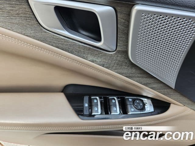 Kia K8 2023 — Photo 13/18