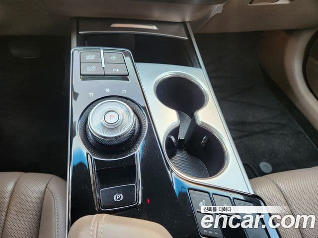 Kia K8 2023 — Photo 5/18