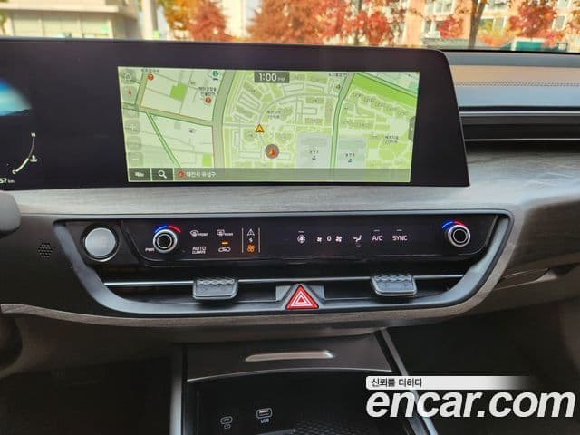 Kia K8 2023 — Photo 6/18