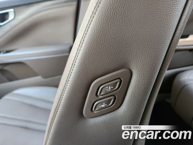 Kia K8 2023 — Photo 4/18