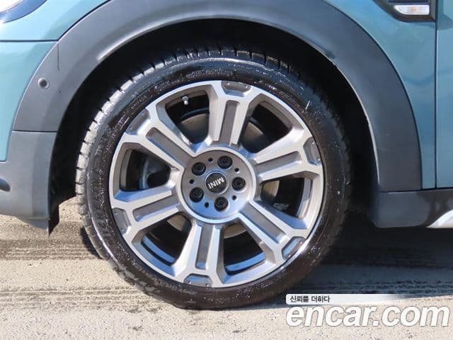 Mini Cooper S Countryman 2021 — ფოტო 20/20