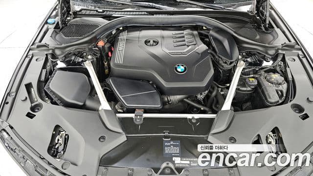BMW 5 Series 2020 — ფოტო 6/20
