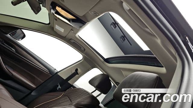 BMW 5 Series 2020 — ფოტო 19/20