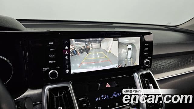 Kia Sorento 2020 — ფოტო 17/20