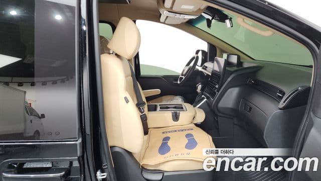 Hyundai Staria 2023 — Şəkil 11/20