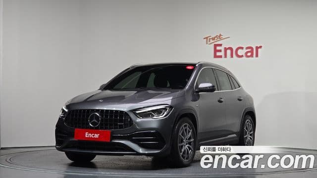 Mercedes-Benz GLA-Class 2021 — Şəkil 10/20