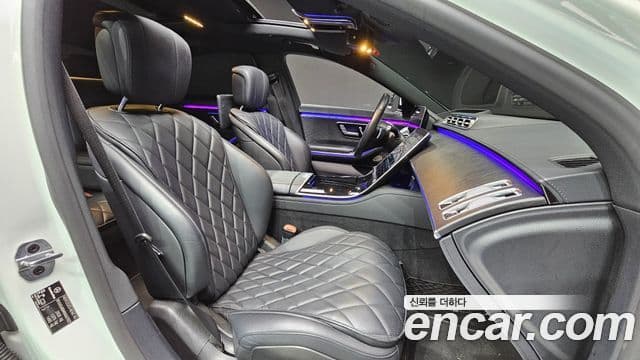 Mercedes-Benz S-Class 2021 — Photo 11/20