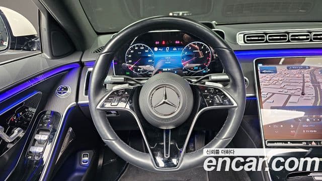 Mercedes-Benz S-Class 2021 — Photo 19/20