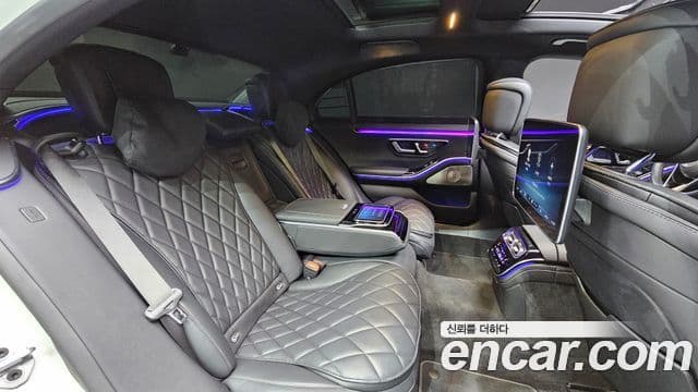 Mercedes-Benz S-Class 2021 — Photo 18/20