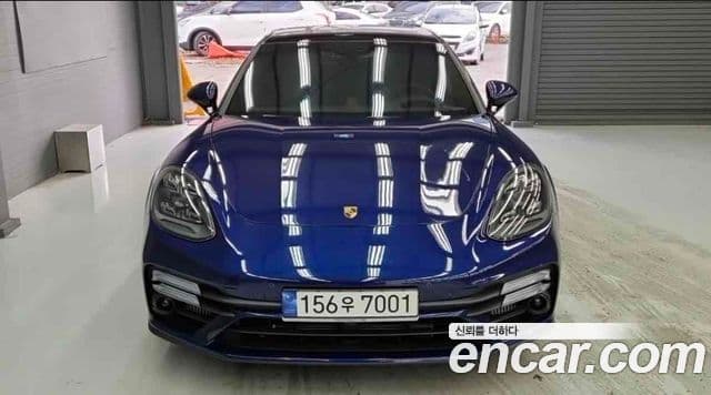 Porsche Panamera 2022 — ფოტო 12/18