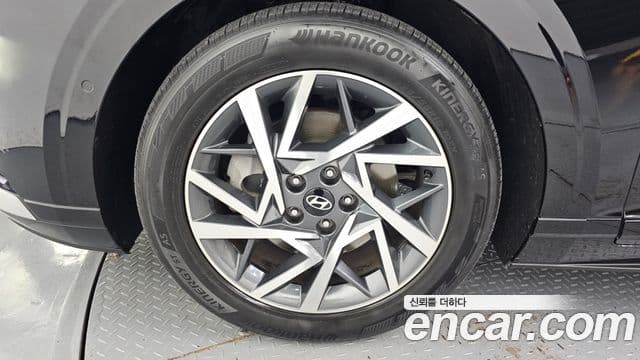 Hyundai Grandeur Hybrid 2023 — Photo 14/20