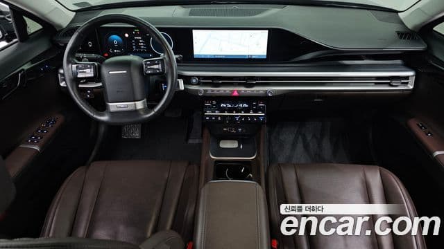 Hyundai Grandeur Hybrid 2023 — Photo 15/20