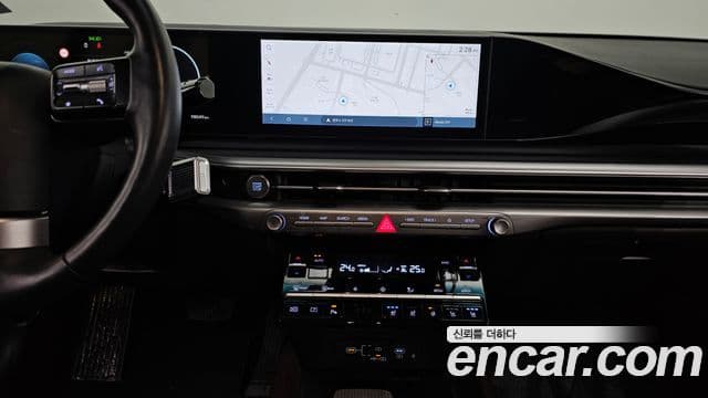 Hyundai Grandeur Hybrid 2023 — Photo 4/20