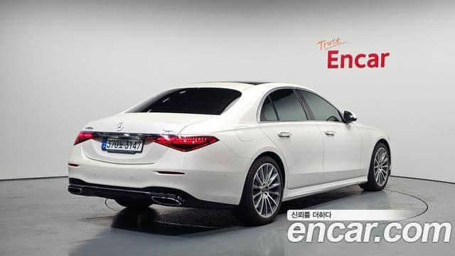 Mercedes-Benz S-Class 2022 — ფოტო 2/20