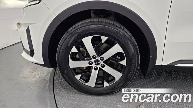 Kia Sorento 2023 — Şəkil 5/20