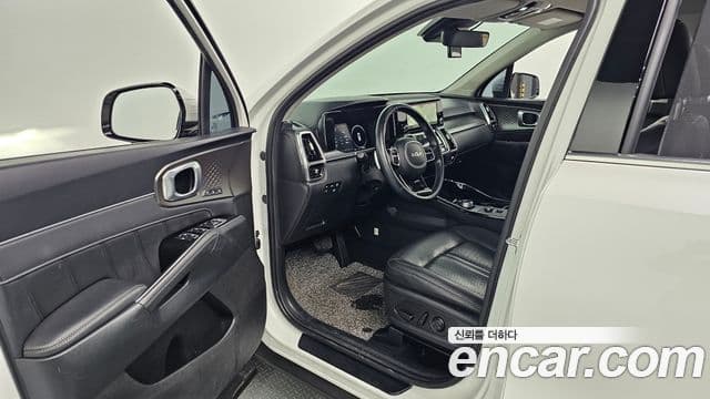 Kia Sorento 2023 — Şəkil 11/20