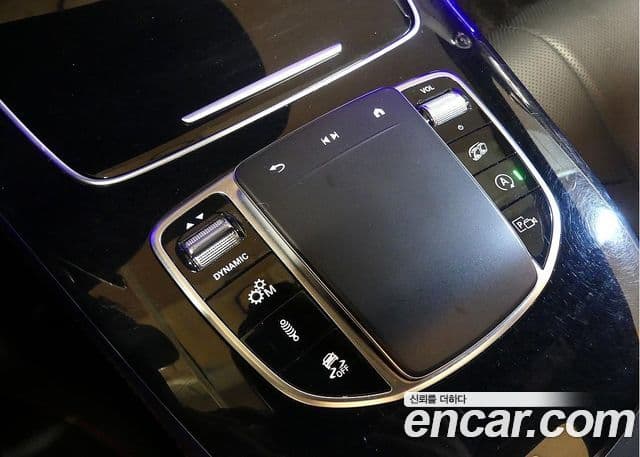 Mercedes-Benz CLS-Class 2023 — Фото 17/20