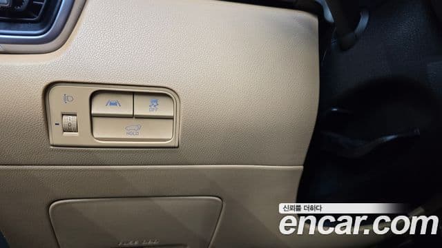 Kia Sorento 2021 — Şəkil 18/20