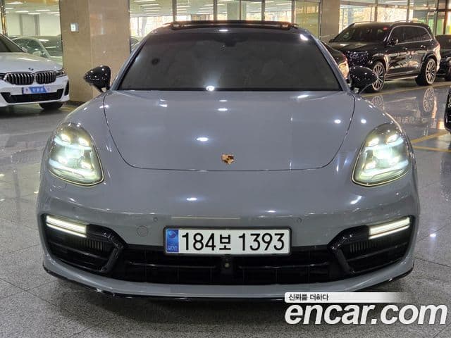Porsche Panamera 2018 — Photo 15/20