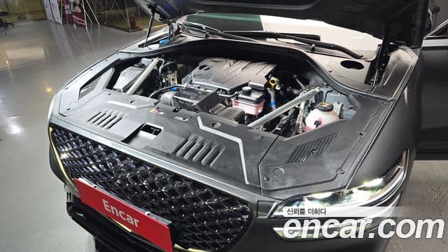 Genesis GV70 2022 — ფოტო 6/20