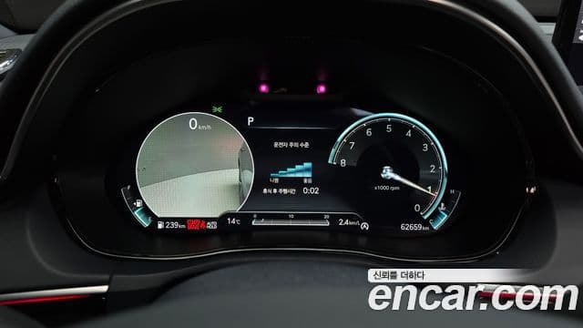 Genesis GV70 2022 — ფოტო 8/20