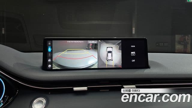 Genesis GV70 2022 — ფოტო 15/20