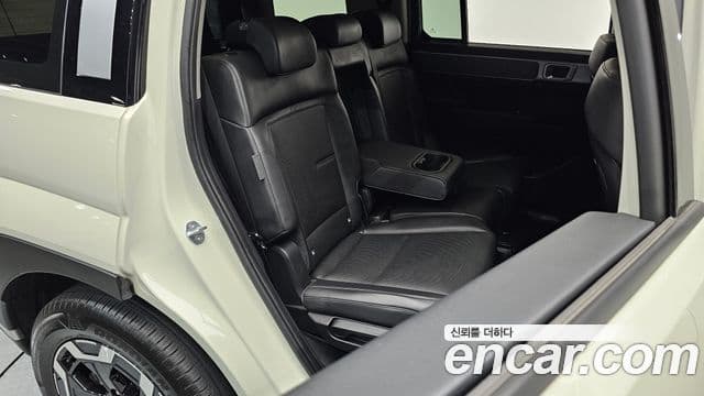Hyundai Santa Fe 2023 — Şəkil 12/20