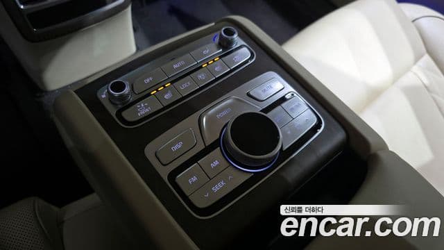 Kia The K9 2018 — Şəkil 19/20