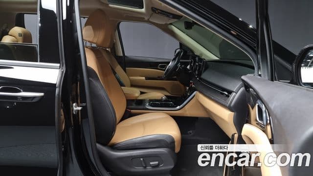 Kia Carnival 2020 — Şəkil 11/20