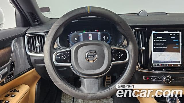 Volvo S90 2022 — ფოტო 13/20