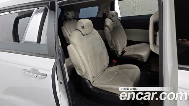 Kia Carnival 2020 — Şəkil 12/20
