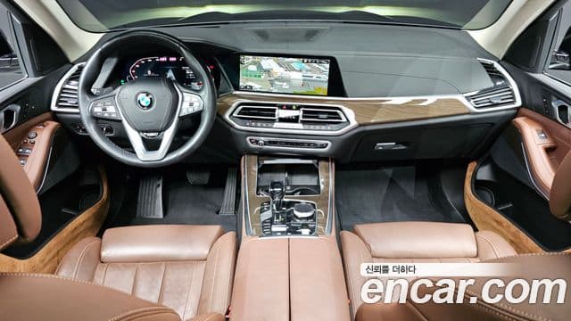 BMW X5 2021 — Photo 8/20