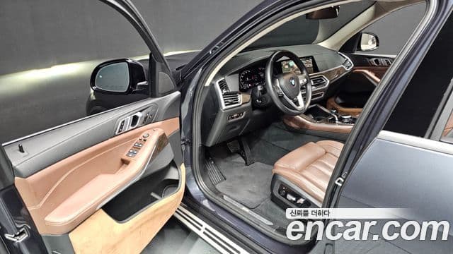 BMW X5 2021 — Photo 14/20