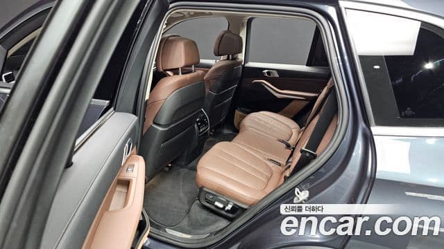 BMW X5 2021 — Photo 19/20