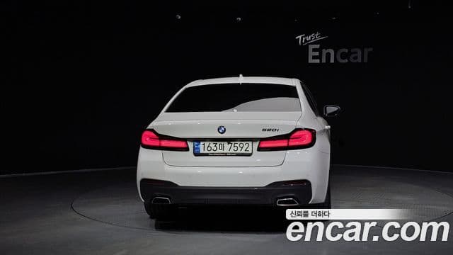 BMW 5 Series 2021 — Şəkil 4/20
