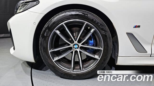 BMW 5 Series 2021 — Şəkil 5/20