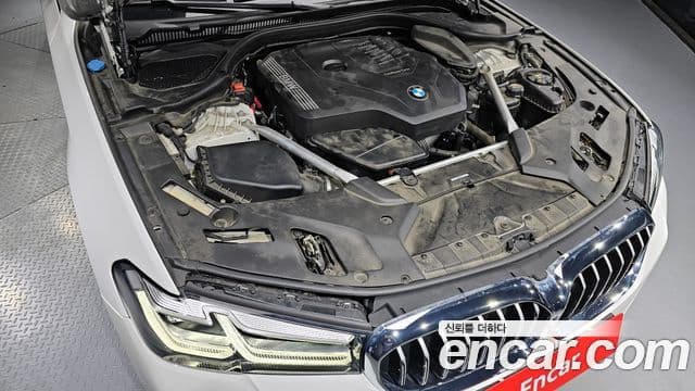 BMW 5 Series 2021 — Şəkil 6/20