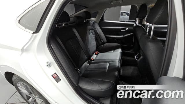 Hyundai Sonata Hybrid 2021 — Şəkil 6/20
